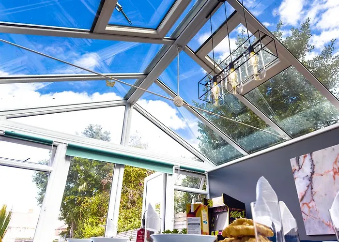 Dom wakacyjny Stunning House Free Parking Garden Wifi Bristol