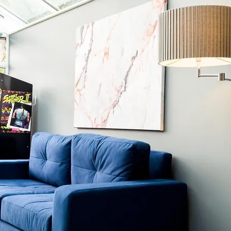 Stunning House Free Parking Garden Wifi Ferienhaus